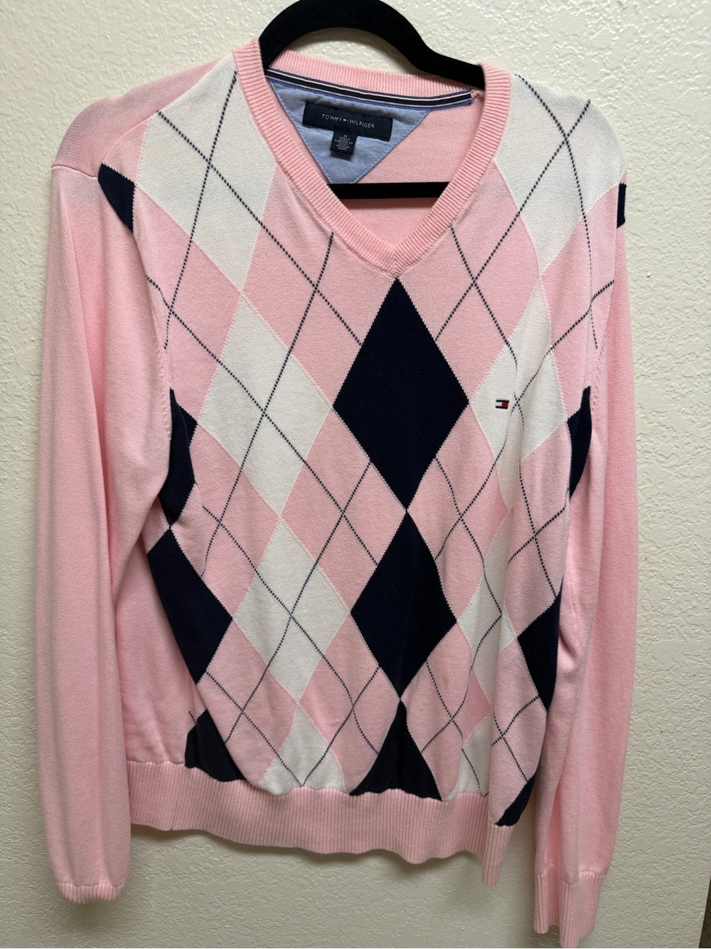 Tommy Hilfiger Pink Navy White Argyle V-Neck Sweater
